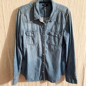 Gap denim cowgirl shirt